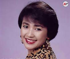 Penyanyi dangdut zaman dulu Pelantun lagu pusing lagi