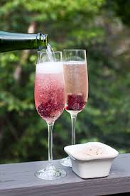 Suitable for cocktails and culinary delights. Wild Hibiscus Flower Cocktails For Friday Pratesi Living