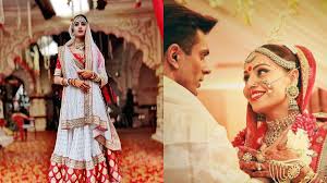 Erika fernandes real life family. Bipasha Basu Gave Styling Tips To Erica Fernandes To Play On Screen Wife Of Hubby Karan Singh Grover Celebrities News India Tv