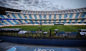 The weekend's biggest fixture sees the clasico de avellaneda take place at el cilindro Ho5czy1pmtpdvm