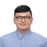 Kevin Forman's Instagram, Twitter & Facebook