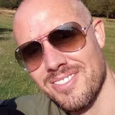 Darren Merricks (@DarrenMerricks)