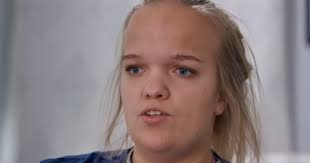 '7 Little Johnstons' Liz Marks Daughter's Milestone in Photos