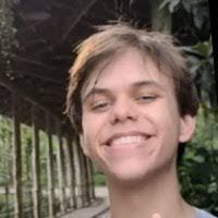 Gabriela Arndt's Instagram, Twitter & Facebook