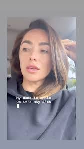 Annie Hartley's Instagram, Twitter & Facebook