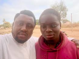 Talking about things they hated in the past: P'Ling: Before, I was so  afraid of making mistakes, so afraid that I wouldn't dare to do, didn't  dare to try. Until I have