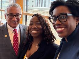 ✨ Big news!! We're so incredibly excited to welcome Dr. Georgette Nelson as  the new facilitator for our virtual support groups. ABOUT DR. NELSON Dr. Georgette  Nelson specializes in mental health, pregnancy