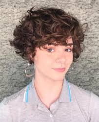 25 beautiful hairstyles for medium hair the wow style. 40 Incredibly Cool Curly Hairstyles For Women To Embrace In 2021