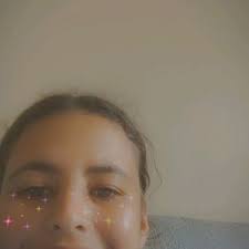 Kyra Robles (@kyra.robles6)