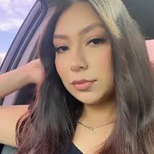 Siobhan Wallace (@swall1001)