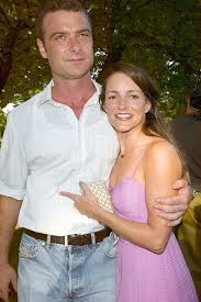 According to the 1940 census, davis was the most common last name beginning with the letter 'd', followed by dunn and dixon. Liev Schreiber Kristin Davis Kristin Davis Celebrity Couples Celebrities