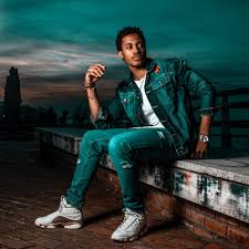 Men's magazines such as xxl and king. 5 Fashion Tips For Dark Skin Guys Pkworlz