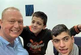 Thomas Darville's Instagram, Twitter & Facebook