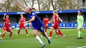 Erin cuthbert scores a fifth for chelsea against reading. Bayern Munich Miss Out On Women S Champions League Final Sports German Football And Major International Sports News Dw 02 05 2021