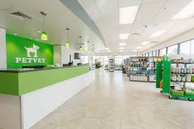 We are the only animal hospital providing feline specific practice in hawaii. Petvet Animal Hospital Salt Lake Shopping Center