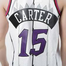 Former toronto raptor vince carter says he would like the team to retire his no. Mitchell Ness Toronto Raptors 15 Vince Carter White Swingman Jersey Gangstagroup Com Online Hip Hop Fashion Store
