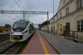 Stąd najbliżej do warszawy (45 km), 2 razy dalej jest do… Dworzec Kolejowy Zyrardow Zyrardow Zdjecia