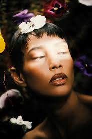 Taís Araujo divide o segredo do relacionamento de 18 anos: "Ter planos"