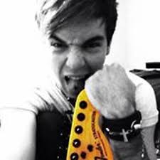 Stream Declan Riley music