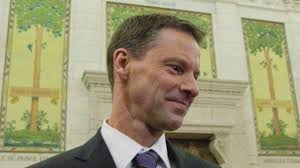 Actress Sandra Oh formally made officer of the Order of Canada