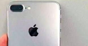 هاتف آيفون 7 بلس مقاوم للماء وسيأتى مع 3gb رام وكاميرا 12mp اليوم السابع
