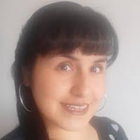 Jenny Tobar's Instagram, Twitter & Facebook