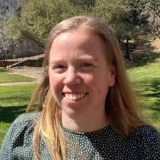 Congratulations to Tsering Shola '23! Tsering is the first senior to take  advantage of Agnes Scott's partnership with Morehouse School of Medicine  following the announcement of the linkage program…