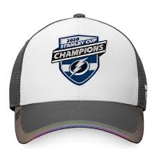 Bei fragen gerne fragen, biete auch noch andere mützen an. Fanatics Tampa Bay Lightning 2020 Stanley Cup Champions Locker Room Cap Adult Pure Hockey Equipment