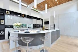 16 Divine Modern Kitchen Designs With Curved Kitchen Island Curved Kitchen Luxury Kitchen Cabinets Luxury Kitchens