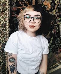 Keisha Murdock's Instagram, Twitter & Facebook