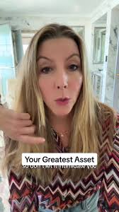 My next best piece of advice is …never ask a friend to do your hair. 😂😳  @Reese Witherspoon #CanYouDoTheOtherSide #ItsUneven #JustStart #Entrepreneur