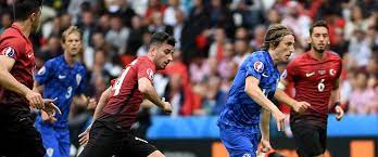 Uğurcan çakır kalede yer alırken gol ayağımız ise cenk tosun olacak. Turkiye Hirvatistan Maci Ne Zaman Saat Kacta Hangi Kanalda Canli Yayinlanacak Ntv