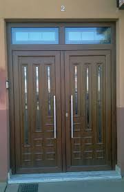 Lovely plants and manicured bushes soften the sleek, clean line architecture of the house. 45 New Ideas For Exterior Entrance Design Modern Pintu Ganda Pintu Kayu Desain Pintu