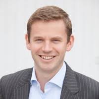 200+ perfiles de «Cleator»