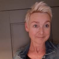 Sandy Schipper's Instagram, Twitter & Facebook