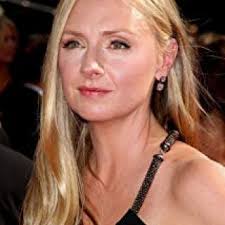 Reiss Beth Mock Neck Blouse worn by Sandi Furness (Hope Davis) as seen in  Succession (S04E10)