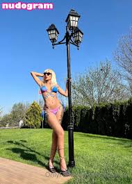 Mika Slowana Гола изтичане OnlyFans снимка 4 - Nudogram v2.1