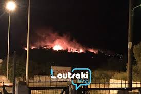 Jun 02, 2021 · πυρκαγιά σε δασική έκταση είναι σε εξέλιξη στα μέγαρα αττικής. Fwtia Twra Kaigontai Spitia