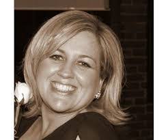 Paula Malone's Instagram, Twitter & Facebook