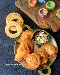 Suryakala sweet recipe in tamil. Suryakala Sweet Recipe In Tamil Sweet Recipe In Tamil How The Media Claimed Karnataka Chandrakala Sweet Suryakala Sweet Both Are Indian Diwali Sweets Prepared With Maida And Khoya As Main Ingredients