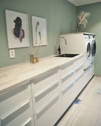 Nothing beats a perfectly organised utility room for all your laundry and cleaning. 13 Ideer Om Vaskerom I 2021 Vaskerom Vaskerom Ideer Vaskerom Design