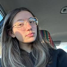 I'm about to destroy a pack of these Butterbeer Fudge Stripes like they're  the last remaining Horcrux! Arriving in stores now from Keebler are new  Harry Potter Butterbeer Fudge Stripes that contain