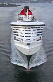 Queen Mary 2 With Images Cruise Liner Luxury Cruise Ship