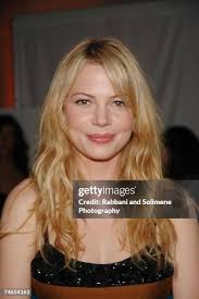 200 Michelle Lam Photos & High Res Pictures