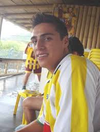 Henry Rojas: Es un blog biográfico