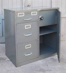 I found two ugly orangey colored oak filing cabinets at my local goodwill. Mid Century Locking 3 Drawer File Cabinet W Safe Apartment Therapy S Bazaar