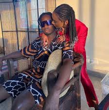 Adewale mayowa emmanuel, known professionally as mayorkun, is a nigerian singer, songwriter and pianist. Mr Eazi Treats Girlfriend Temi Otedola To An Early Valentine Date