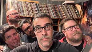 Fundraiser by Matt Rhea : Help Manganista make a new record!