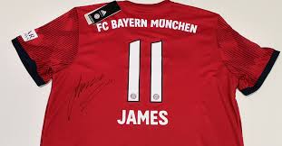 Maybe you would like to learn more about one of these? Letztes Fc Bayern Trikot Von Fussballstar James Rodriguez