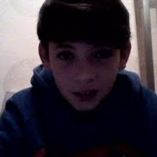 Lewis Lynch (LewisNoodles@)